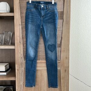 Old Navy Ballerina Super Skinny Jeans Girls size 16 regular heart patch